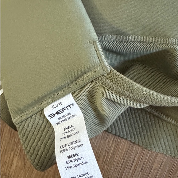 SHEFIT Plunge Sports Bra Olive Green 3Luxe NWT - Picture 7 of 8
